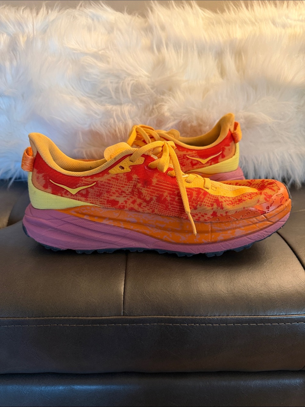 Hoka Speedgoat 6 Orange, Yellow & Pink Trail Sneakers 8.5 - Picture 4 of 8